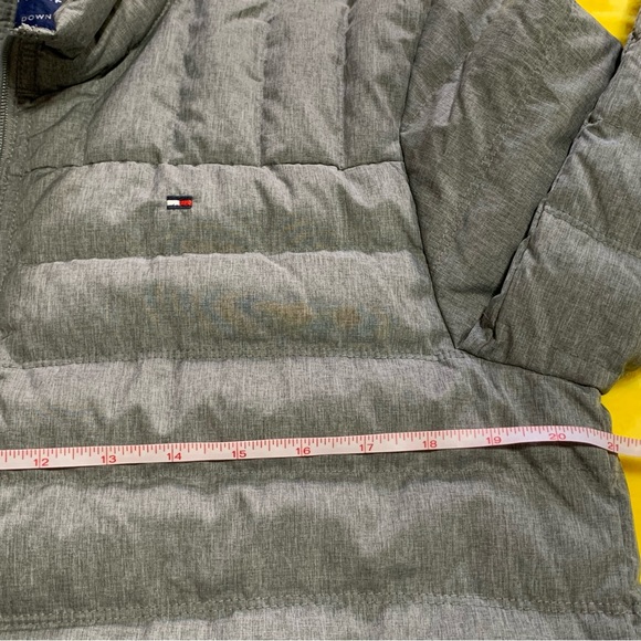 NWT TOMMY HILFIGER PUFFER JACKET - Picture 6 of 7